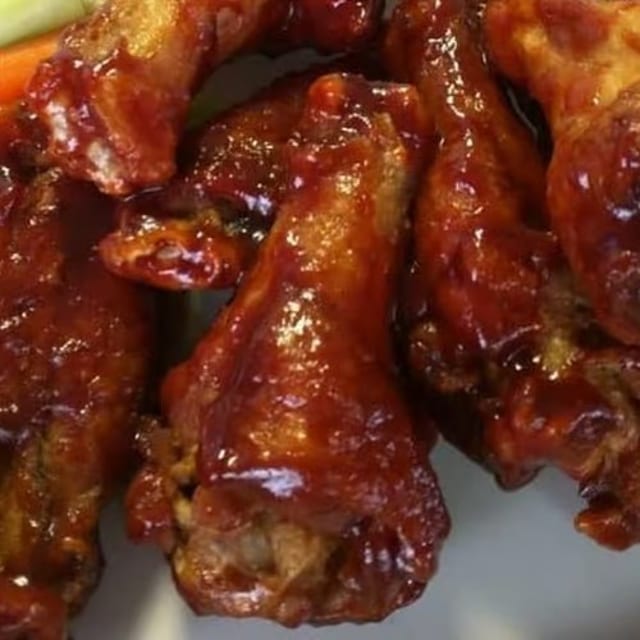 Chicken Wings (20 Pieces).